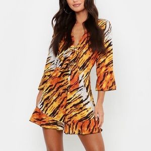 NWOT Boohoo Petite Tiger Print Romper